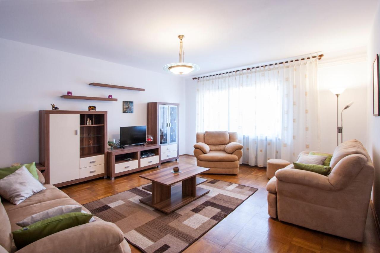 Apartment Nola By Rent Istria Porec Exterior photo