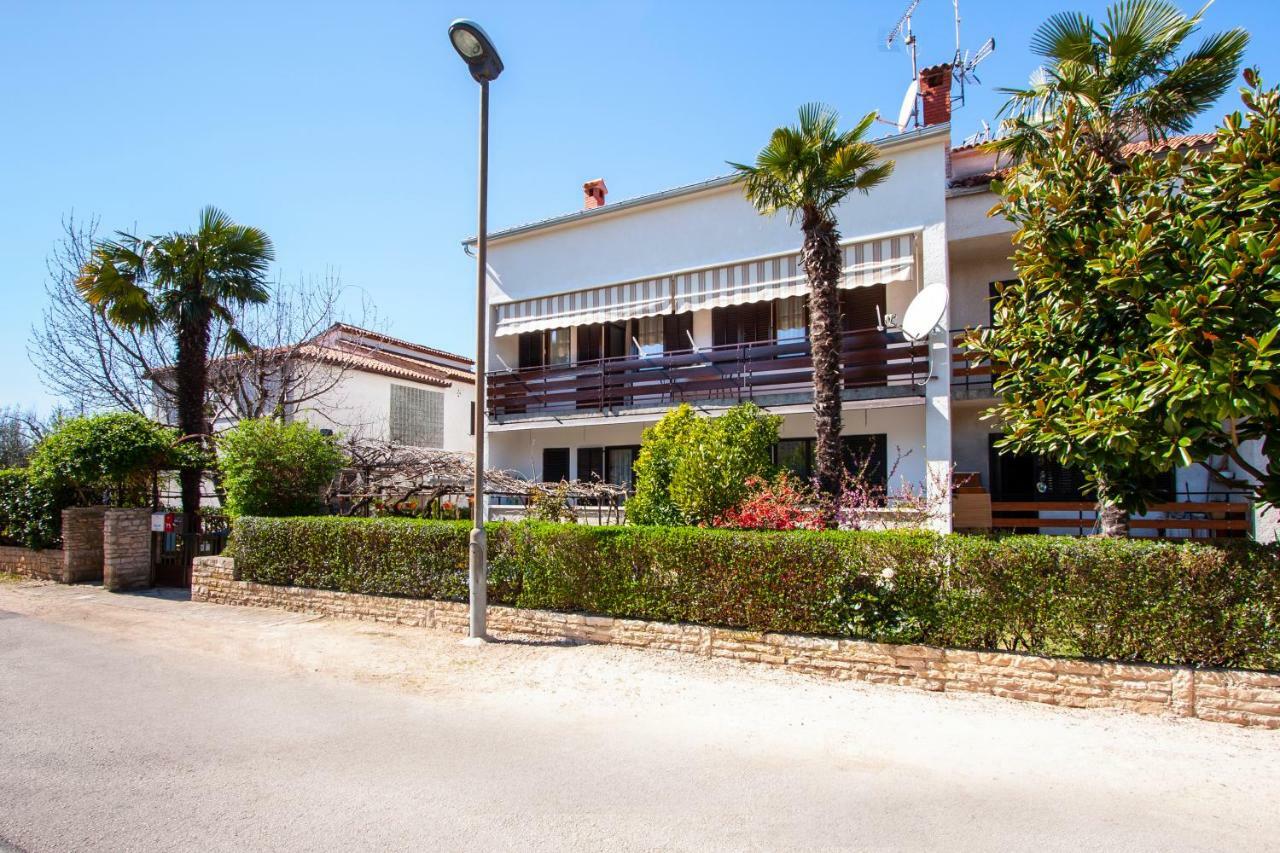 Apartment Nola By Rent Istria Porec Exterior photo